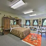 Luxurious Annville Home About 8 Mi To Hersheypark